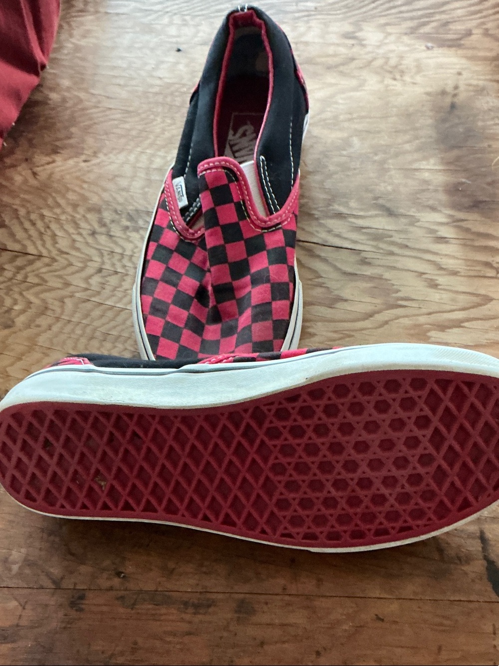 Vans Women’s Slip-On Checkerboard Sneakers in Red and Black - Picture 2 of 4